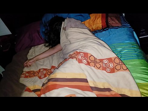❤️ Stiefseun berispe sy jong stiefma terwyl sy slaap. ️ Russiese pornografie by ons ☑